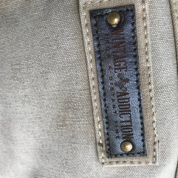 Vintage Addiction Crossbody Volkswagen bag - Picture 7 of 12